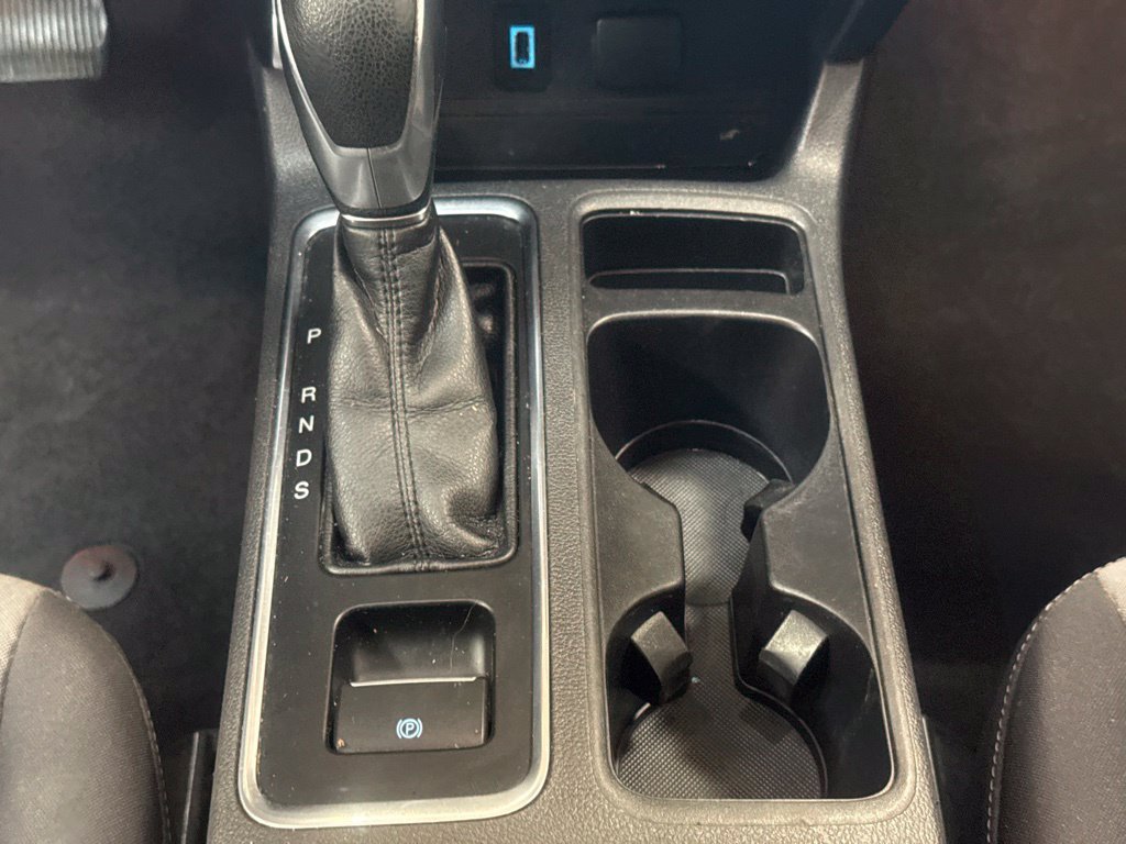 Used 2019 Ford Escape SE FWD image 16