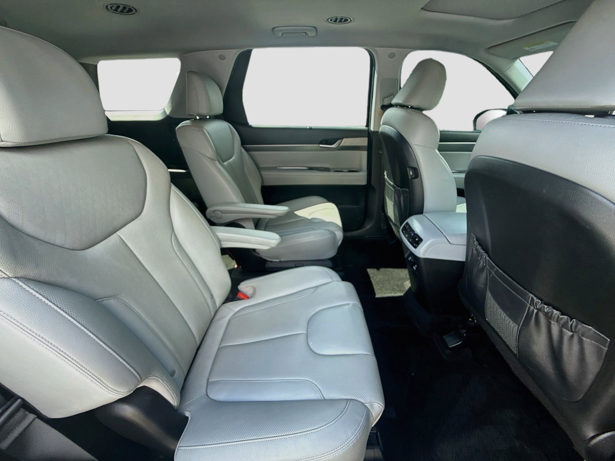 Used 2021 Hyundai Palisade SEL w/ Premium Package FWD image 26