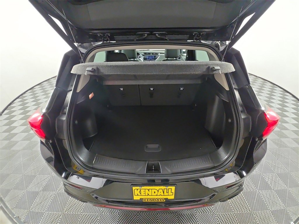 Certified 2023 Buick Encore GX Select w/ Sport Touring Package image 16