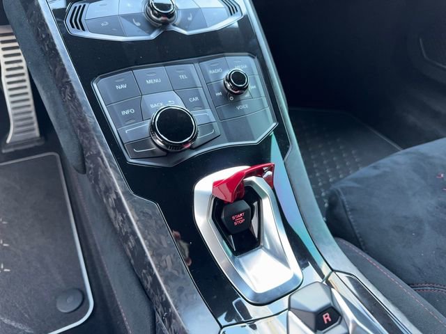 Used 2018 Lamborghini Huracan Performante image 15