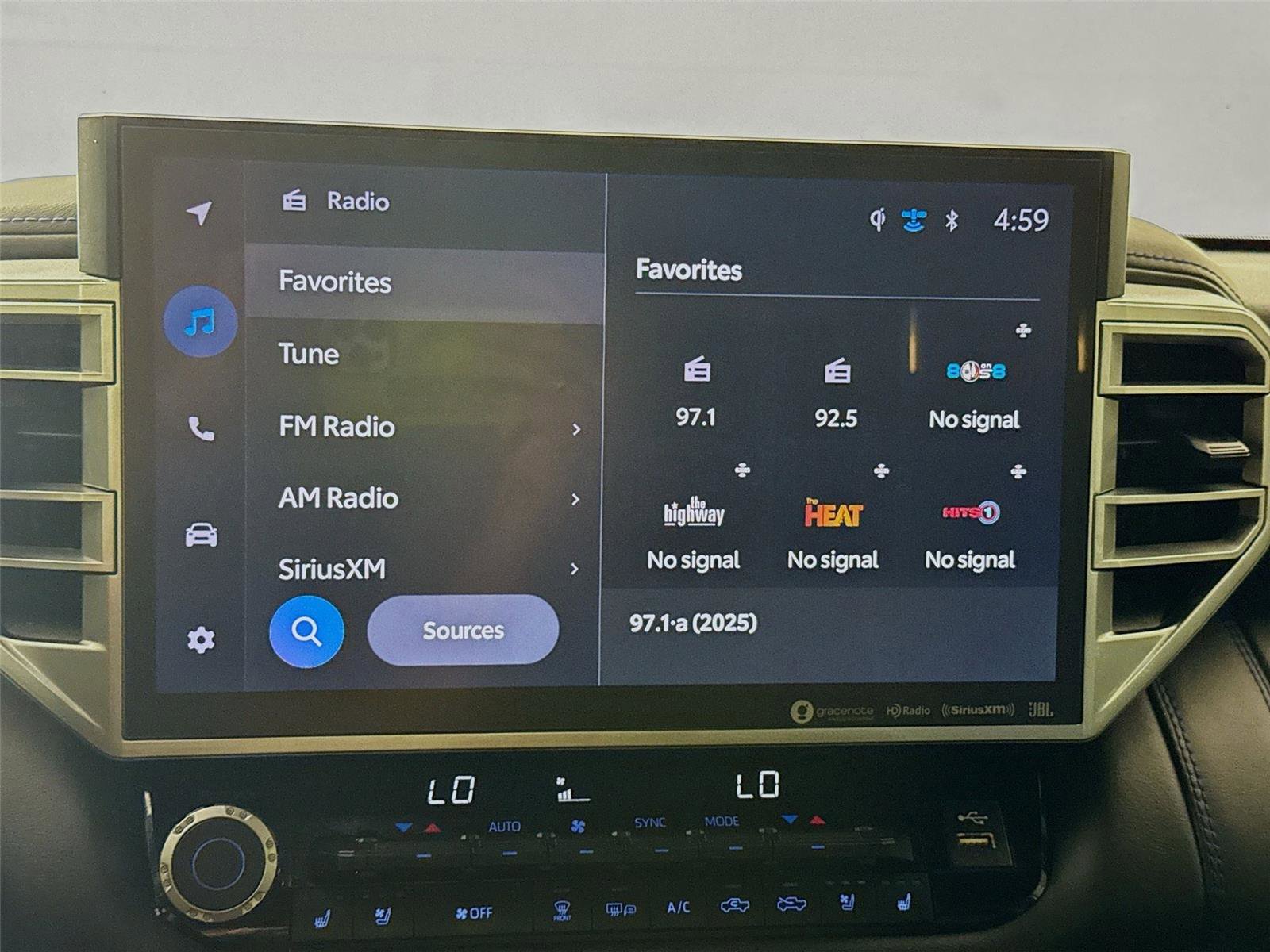 Used 2023 Toyota Tundra Platinum AWD/4WD image 7