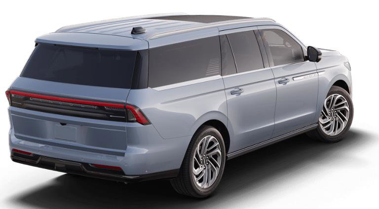 New 2025 Lincoln Navigator L Reserve image 3