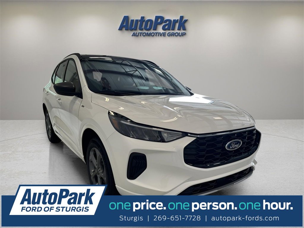 Used 2024 Ford Escape ST-Line w/ Tech Pack #1
