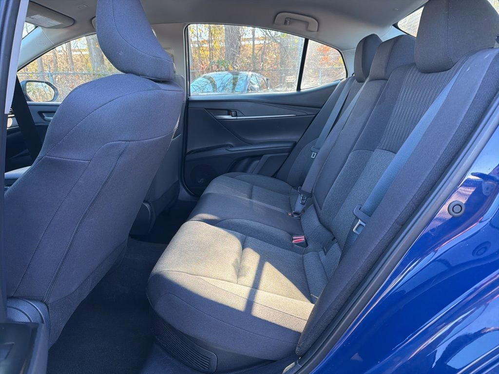 Used 2025 Toyota Camry LE image 25