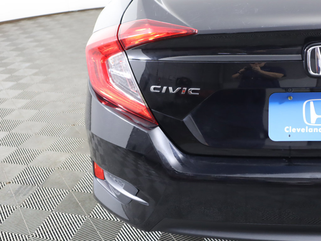 Used 2018 Honda Civic EX image 12