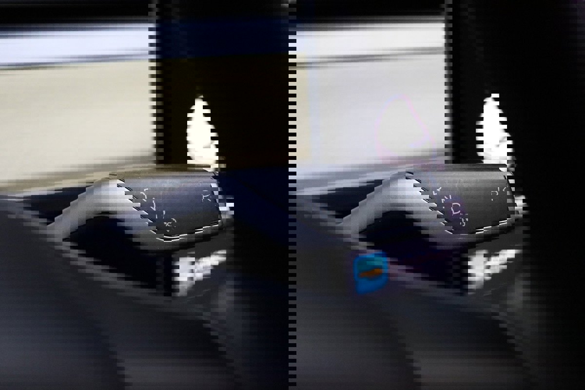 Used 2023 Tesla Model 3 Standard Range RWD image 34