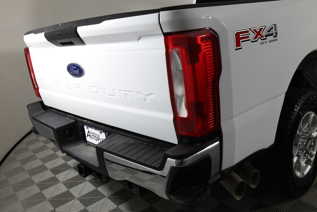 Used 2025 Ford F250 XLT w/ FX4 Off-Road Package AWD/4WD image 46