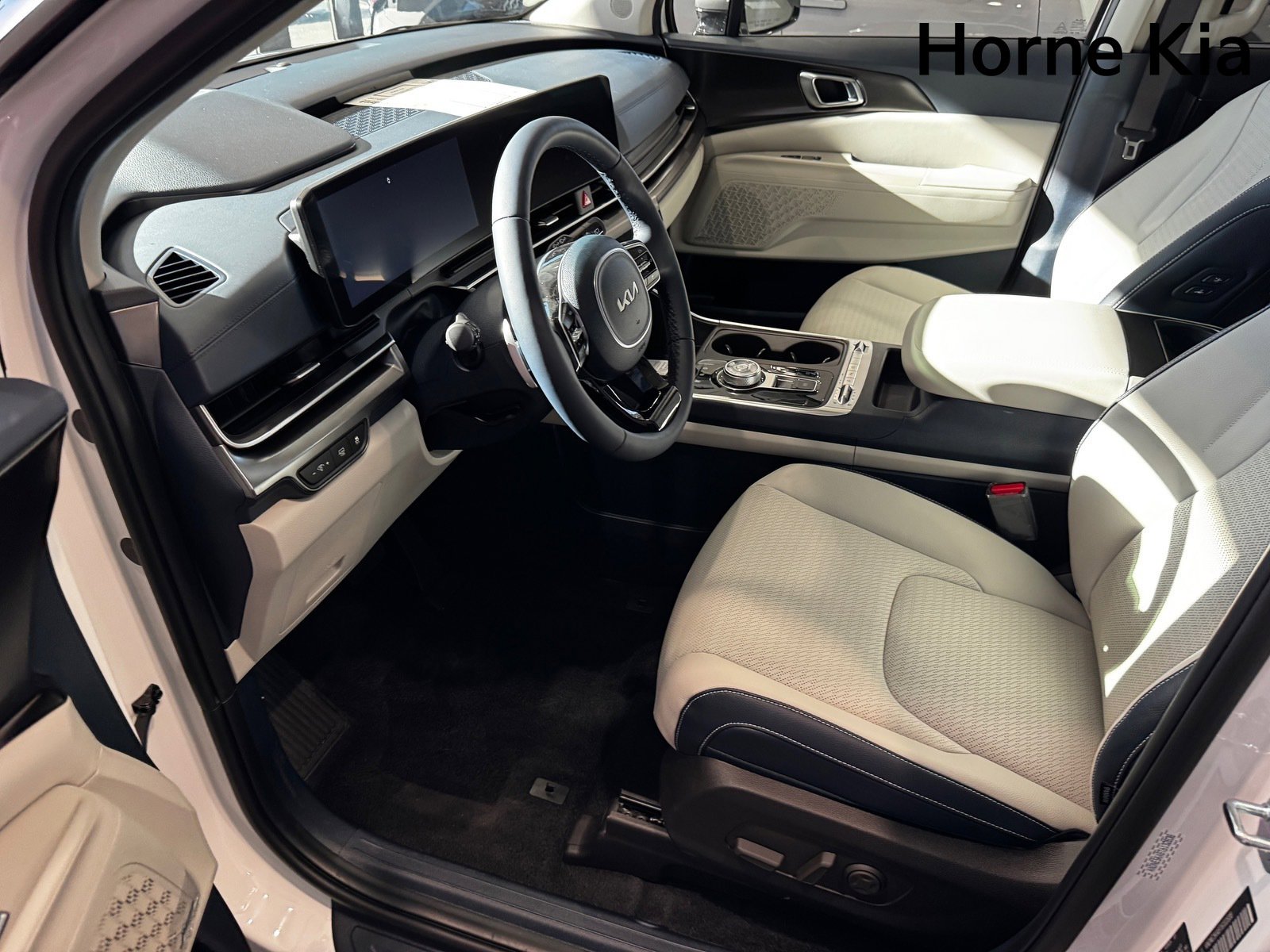 New 2026 Kia Carnival SX Prestige image 21