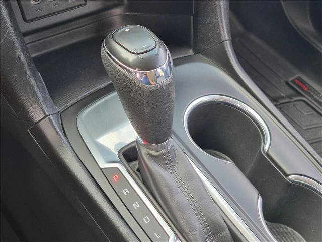 Used 2019 Chevrolet Equinox LS FWD image 12