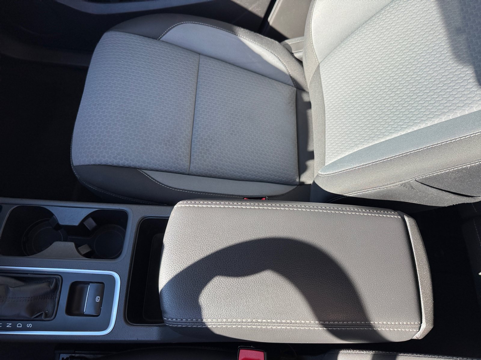 Used 2017 Ford Escape SE FWD image 14