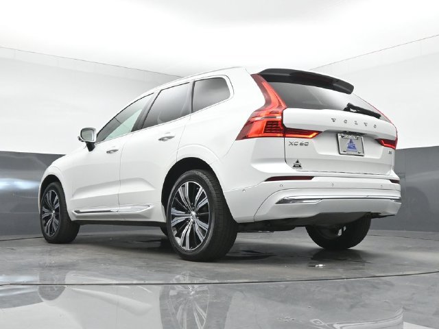 Used 2023 Volvo XC60 B5 Plus w/ Protection Package Premier FWD image 39