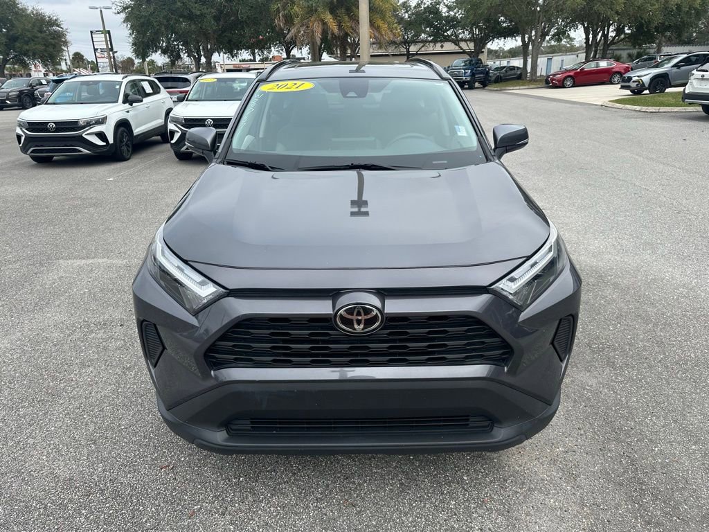 Used 2022 Toyota RAV4 XLE w/ Convenience Package image 16