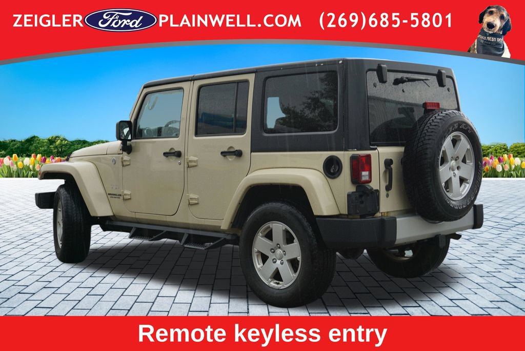 Used 2011 Jeep Wrangler Unlimited Sahara w/ Dual Top Group AWD/4WD image 3