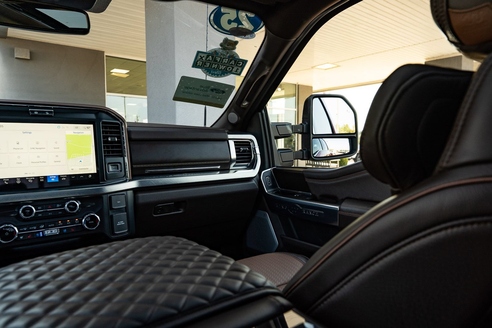 Used 2025 Ford F450 King Ranch w/ FX4 Off-Road Package AWD/4WD image 32