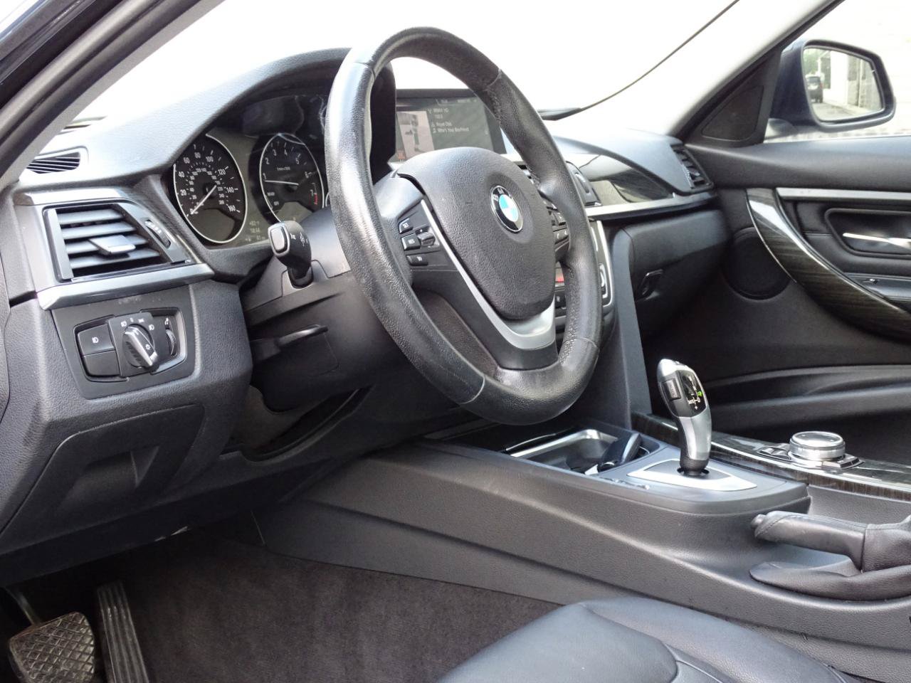 Used 2014 BMW 328i Sedan RWD image 13