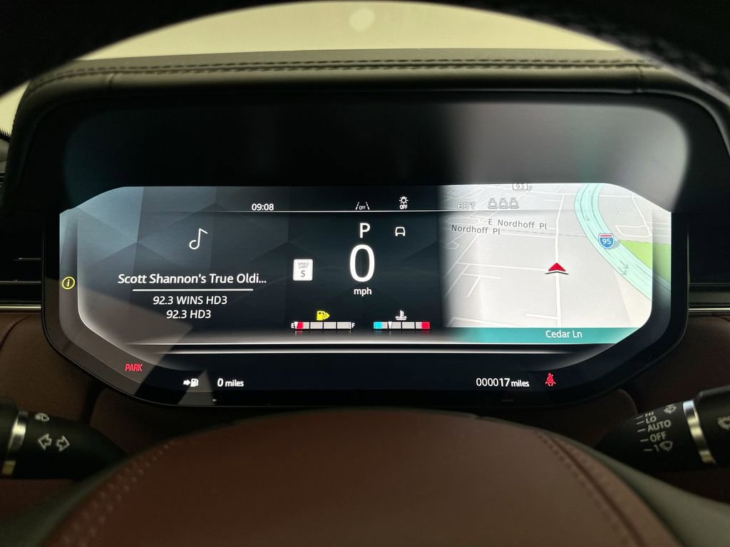 New 2026 Land Rover Range Rover Long Wheelbase Autobiography image 23