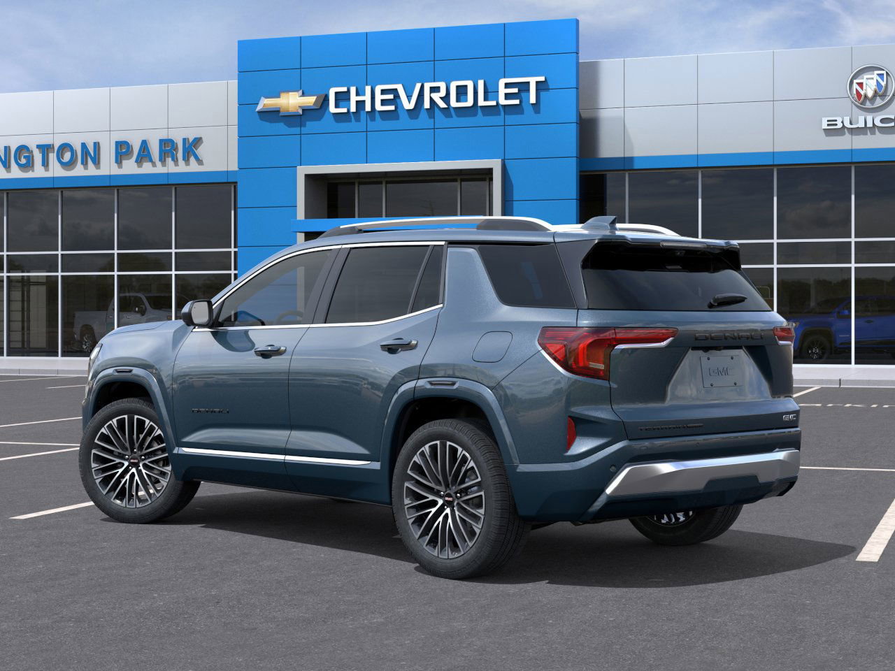 New 2026 GMC Terrain Denali w/ LPO, Black Badging Package image 3