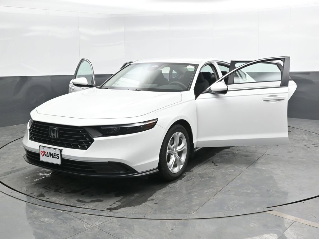 Used 2024 Honda Accord LX image 48