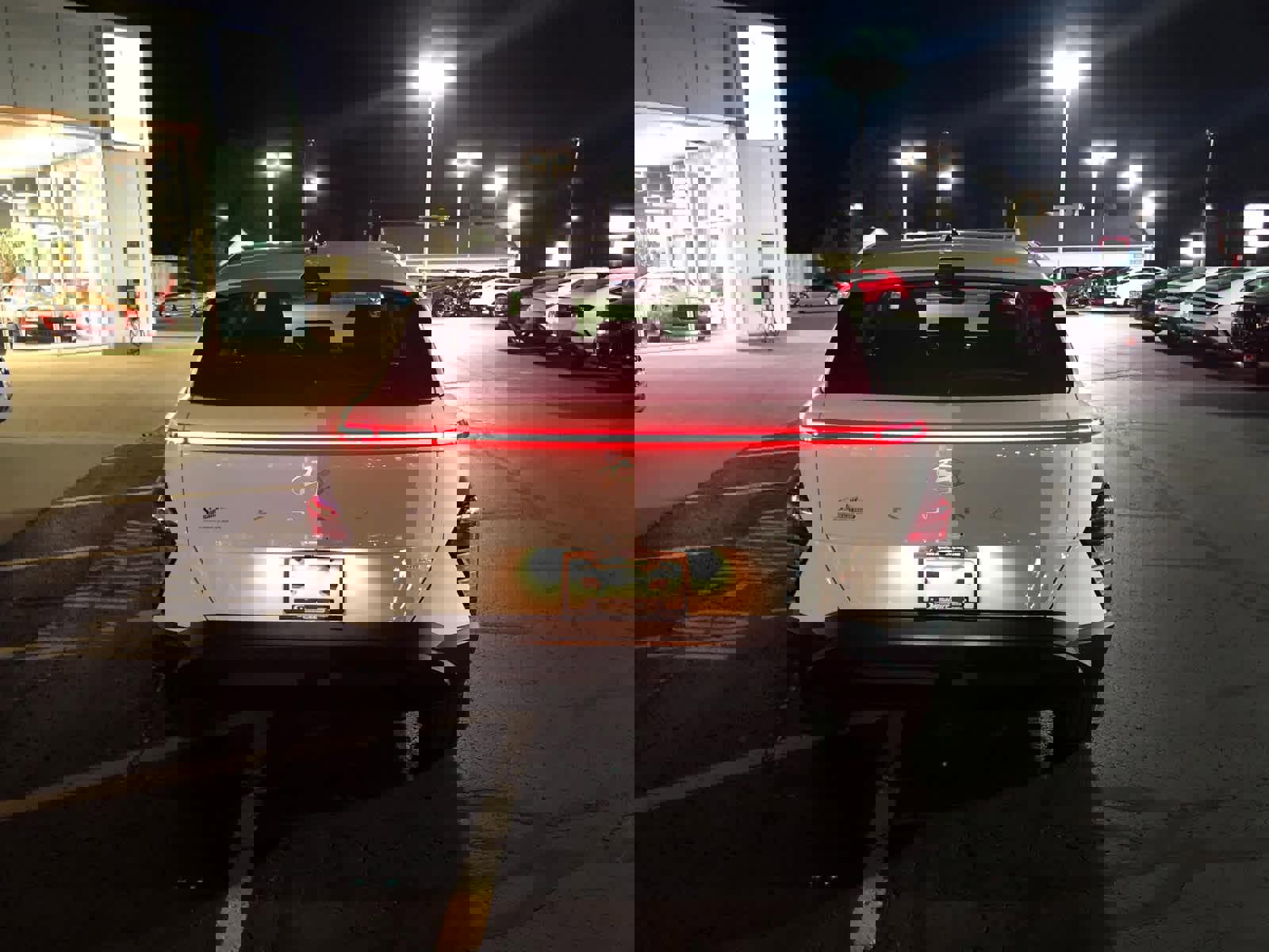 New 2026 Hyundai Kona SE image 5