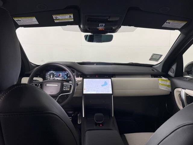 New 2026 Land Rover Discovery Sport Landmark AWD/4WD image 27