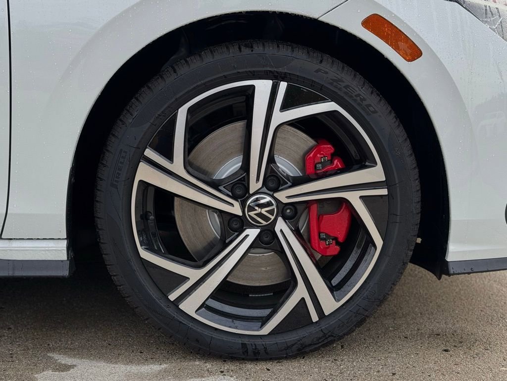 New 2025 Volkswagen GTI SE image 7