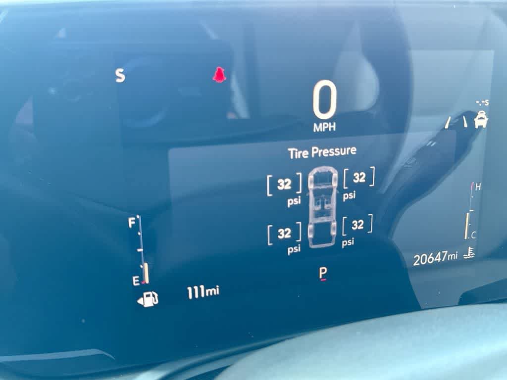 Used 2024 Buick Encore GX Preferred FWD image 16