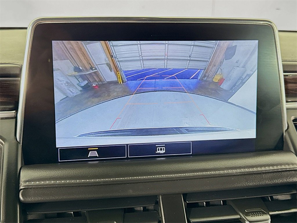 Used 2021 Chevrolet Suburban LT image 42