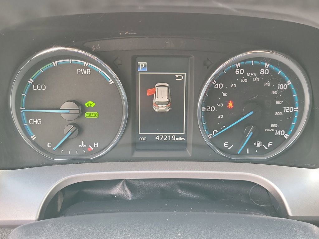 Used 2017 Toyota RAV4 XLE w/ Carpet Mat Package image 26