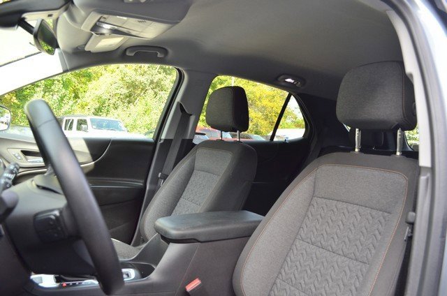 Used 2024 Chevrolet Equinox LT image 18