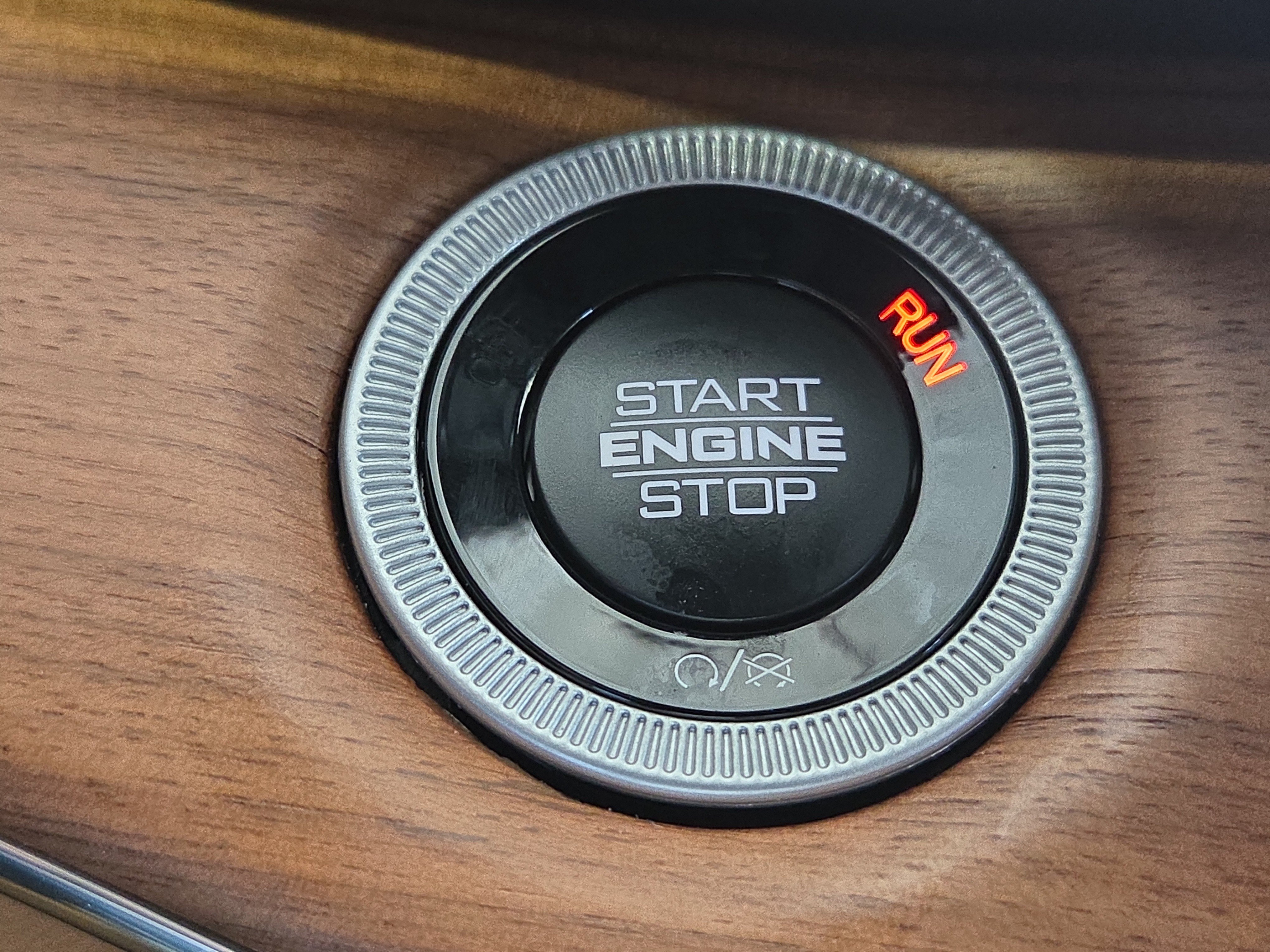 New 2025 Jeep Grand Cherokee L Summit AWD/4WD image 32