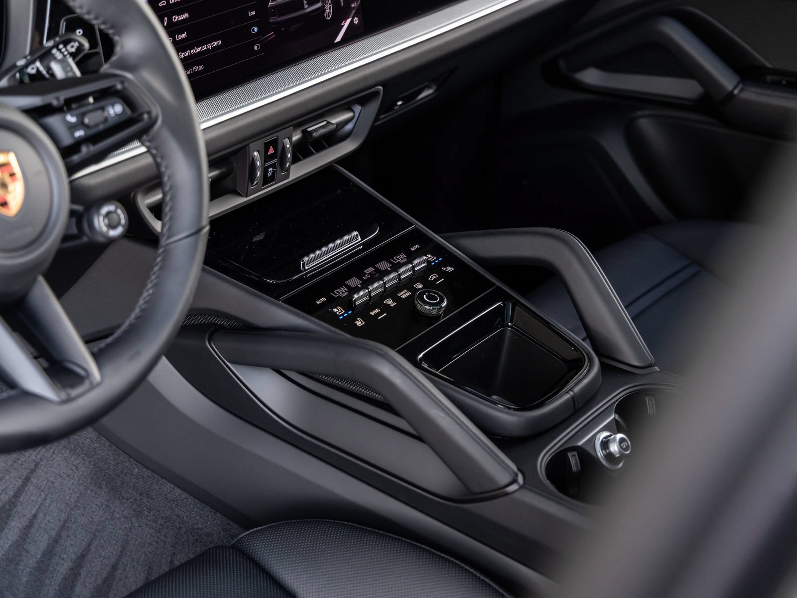New 2026 Porsche Cayenne S AWD/4WD image 30