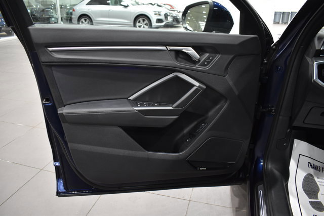 Used 2022 Audi Q3 2.0T Premium Plus image 33