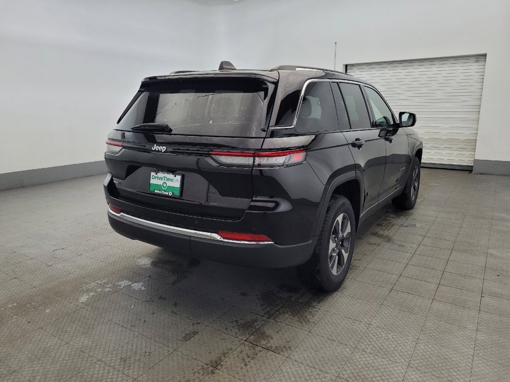 Used 2022 Jeep Grand Cherokee Limited 4xe image 9