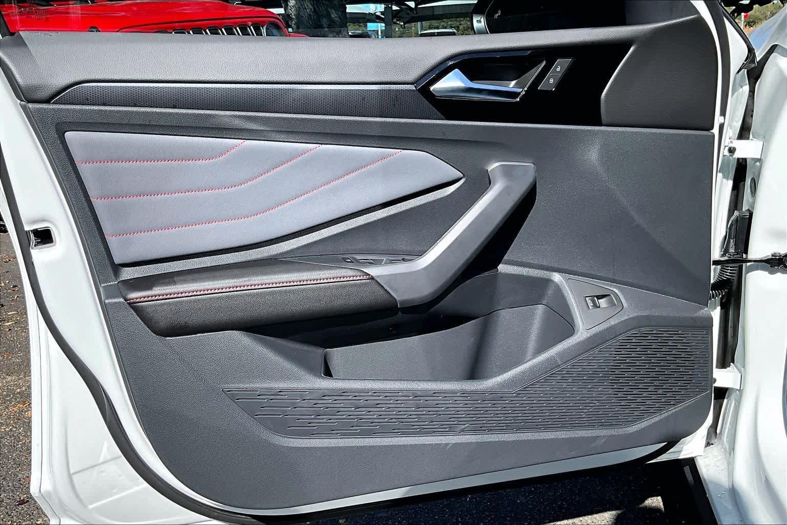 New 2026 Volkswagen Jetta GLI Autobahn FWD image 10