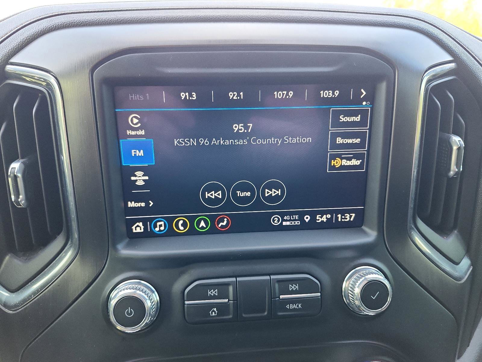 Certified 2021 GMC Sierra 1500 AT4 w/ AT4 Preferred Package image 17