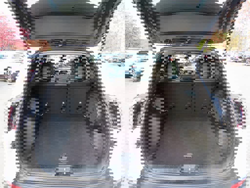 Used 2021 Jeep Cherokee Limited image 13