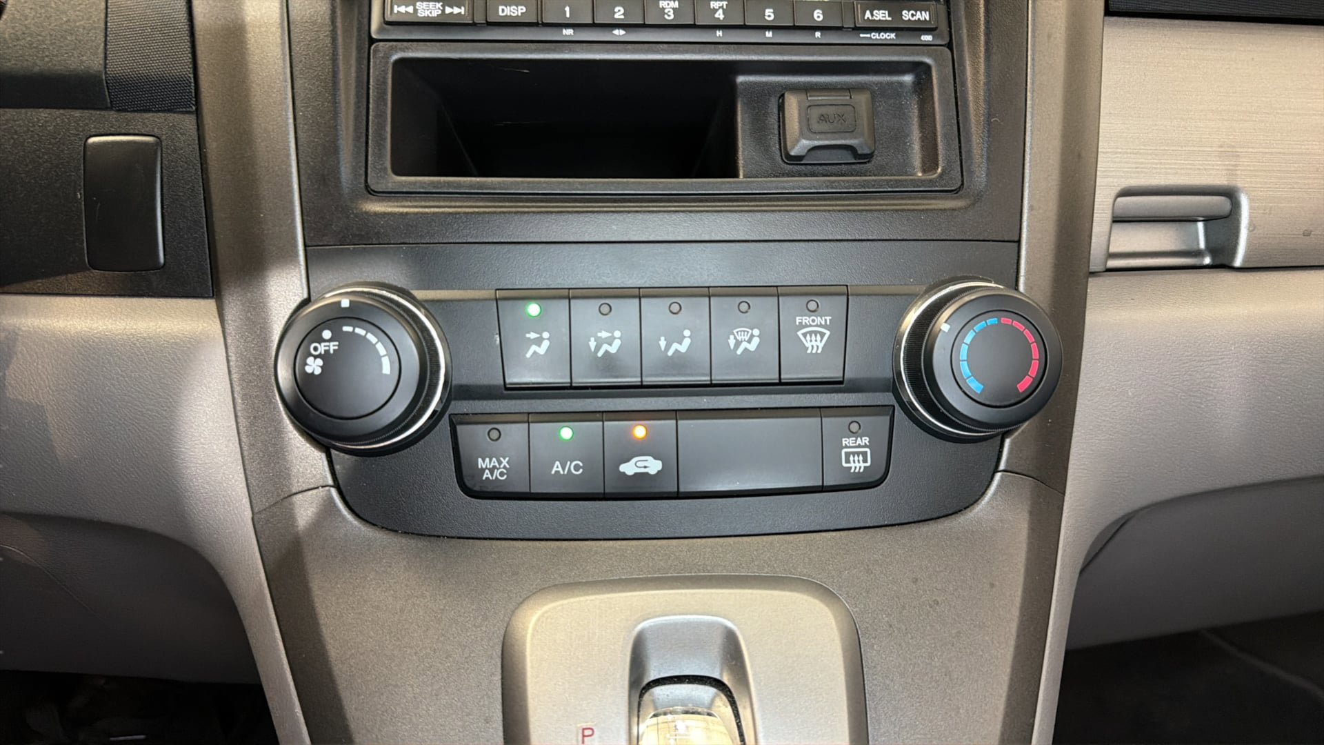 Used 2010 Honda CR-V LX image 28
