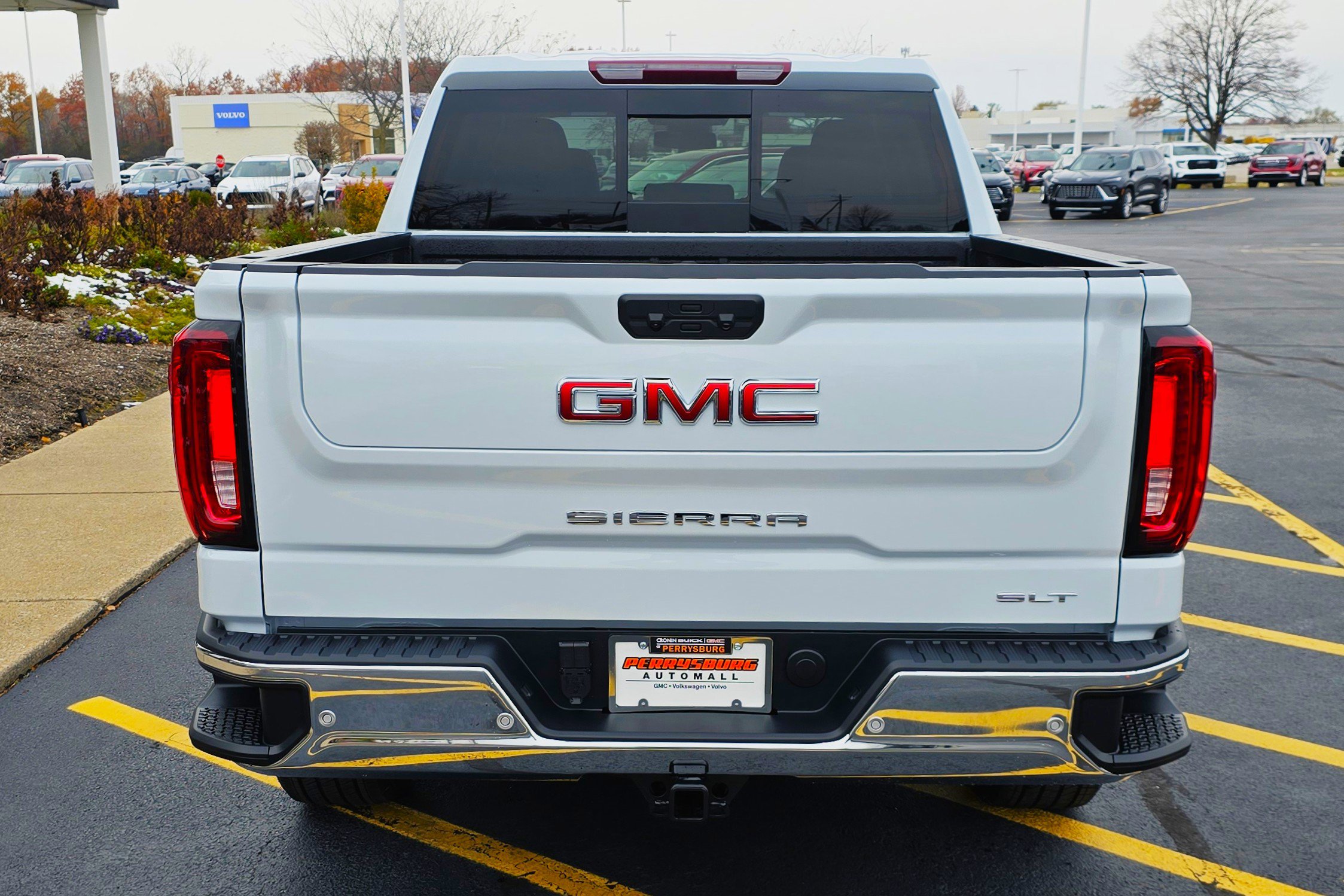 New 2026 GMC Sierra 1500 SLT w/ SLT Premium Plus Package image 7