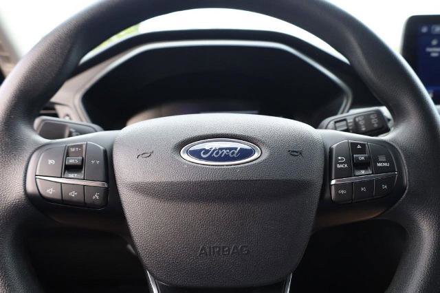 Used 2025 Ford Escape Active AWD/4WD image 9