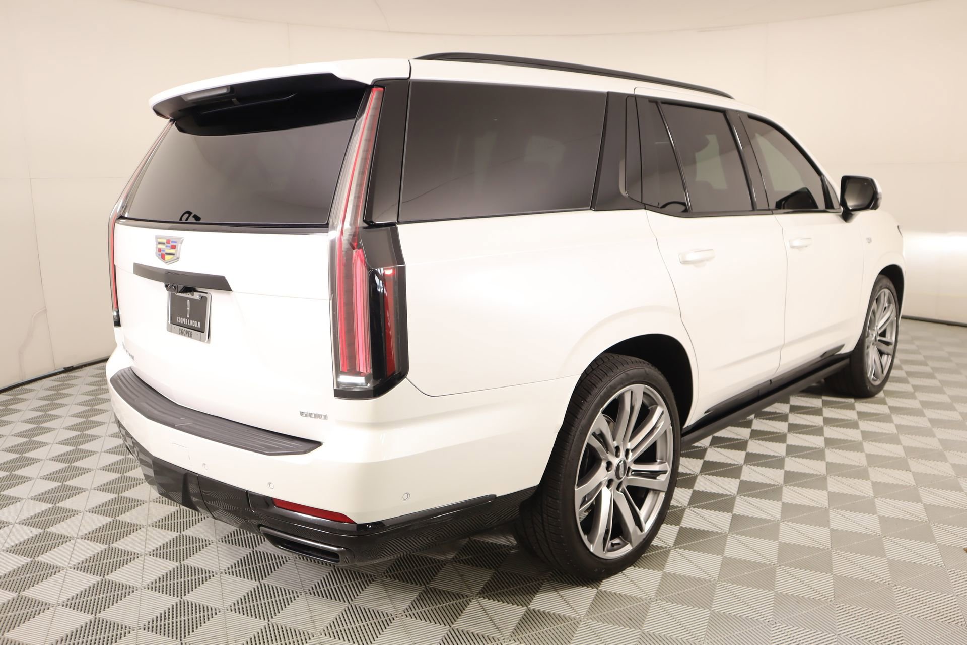 Used 2025 Cadillac Escalade Sport Platinum image 24