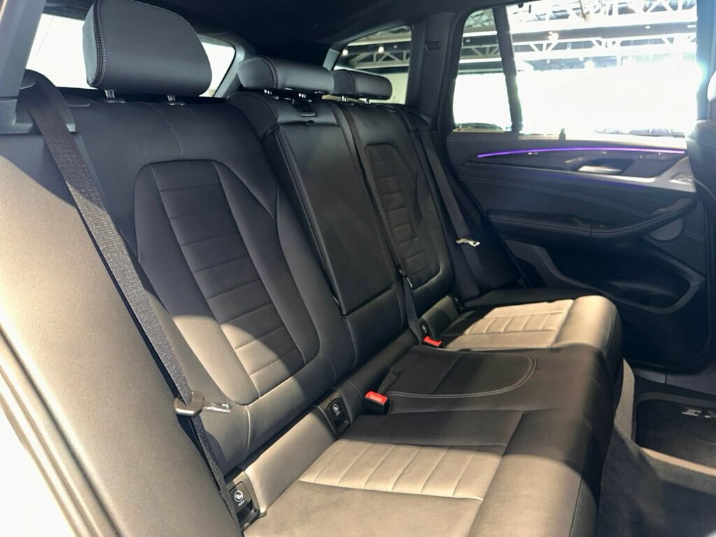 Used 2024 BMW X3 M40i AWD/4WD image 30
