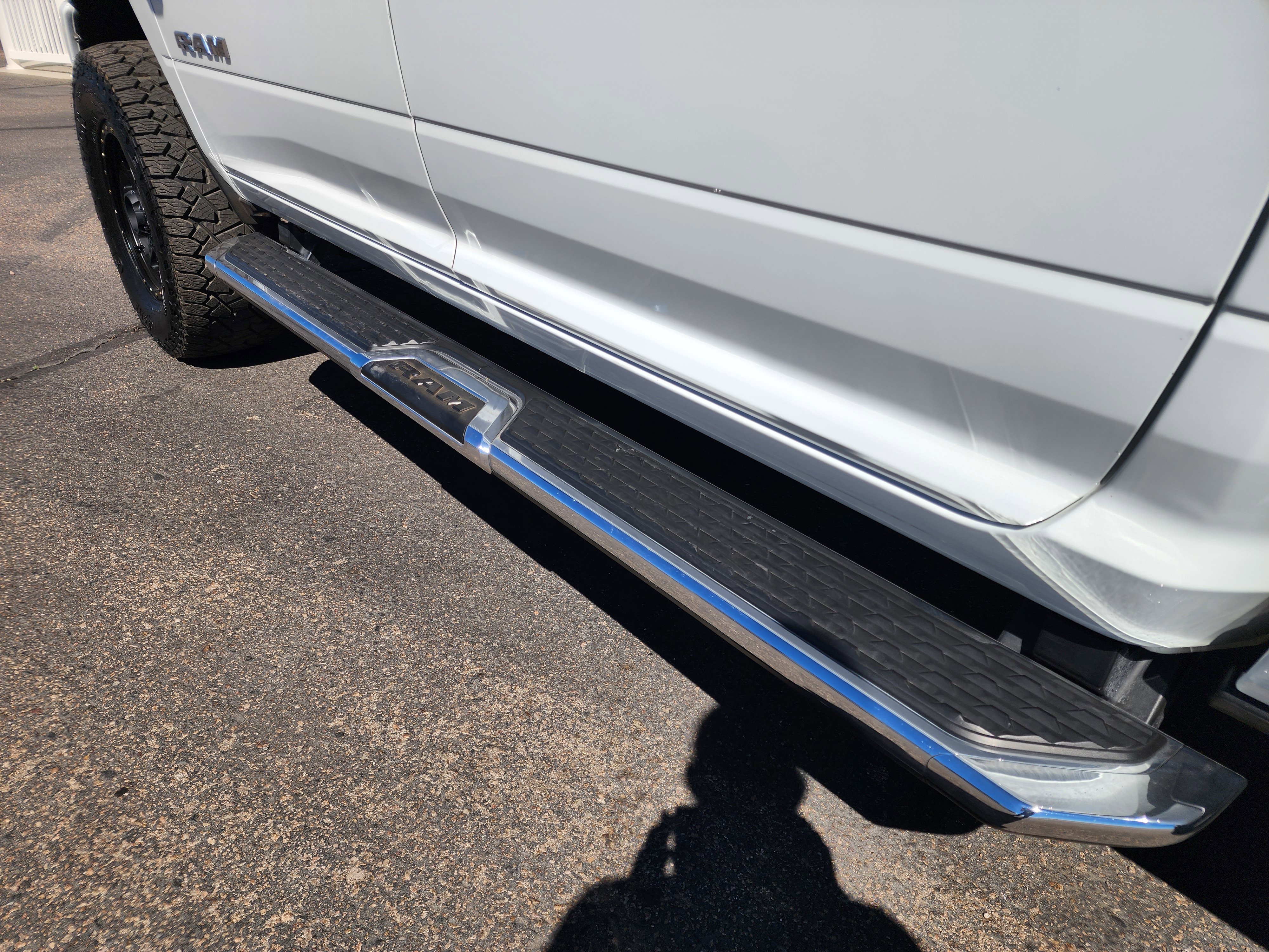 Used 2024 RAM 2500 Laramie image 9