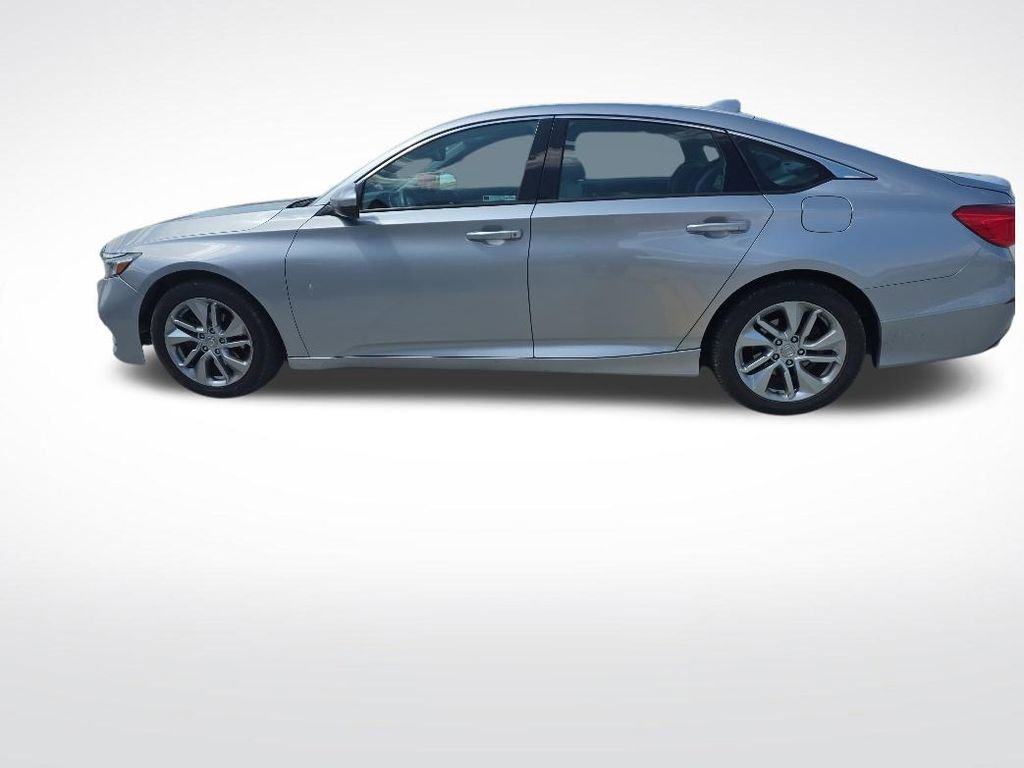 Used 2018 Honda Accord LX image 2