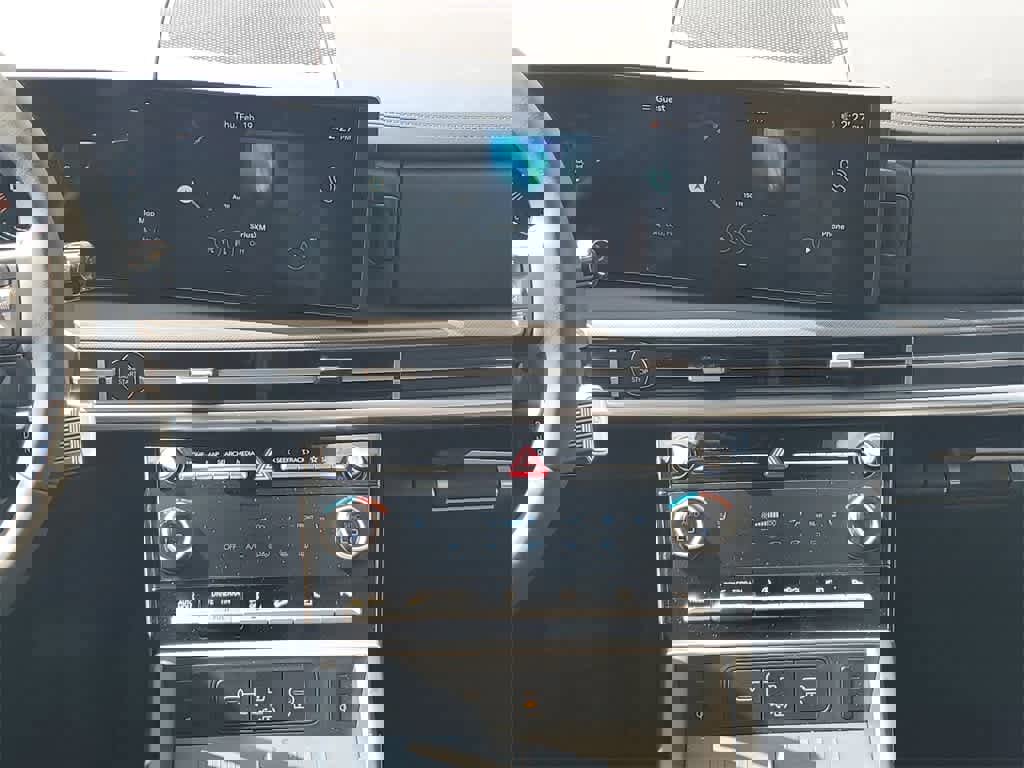 New 2026 Hyundai Santa Fe XRT image 18