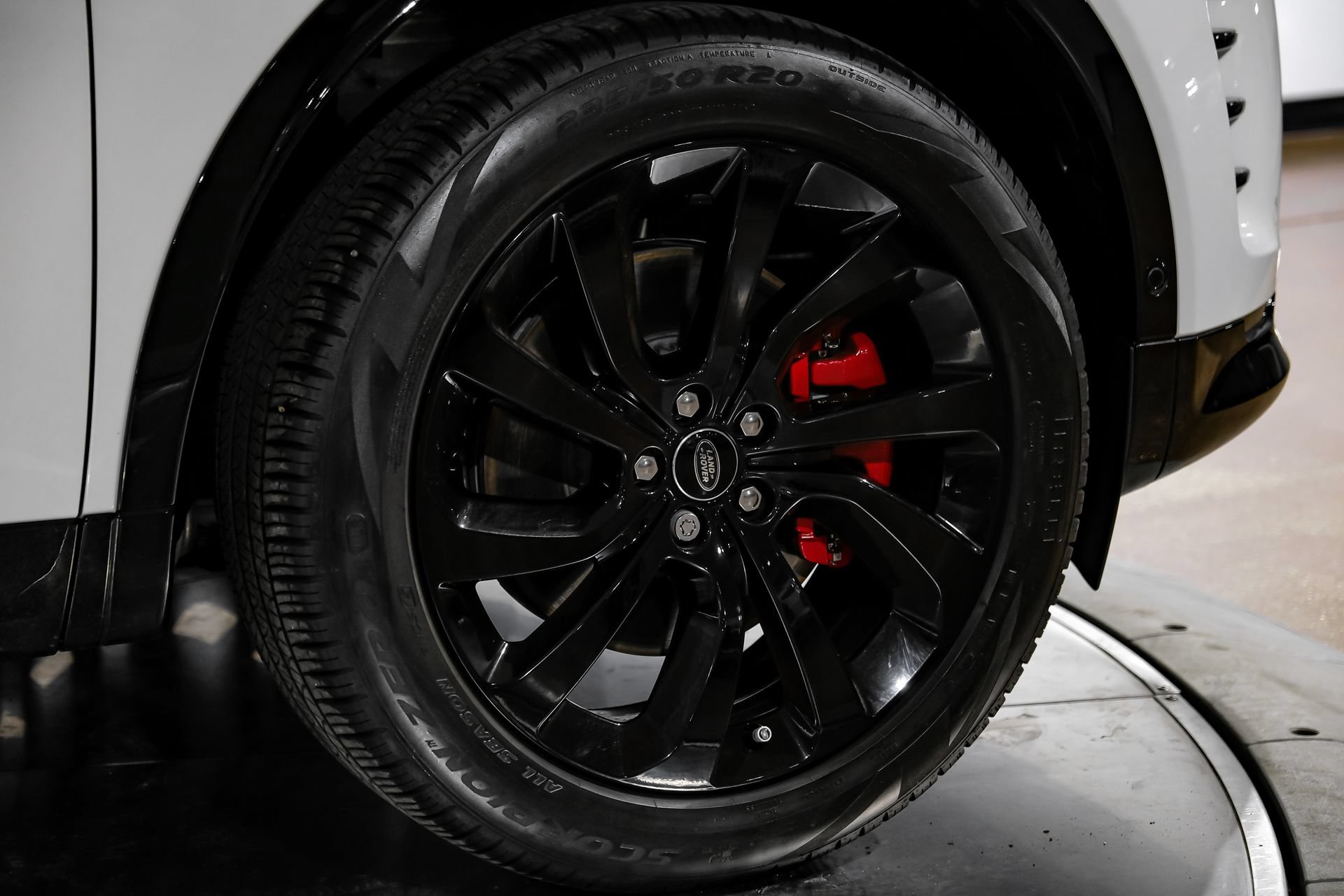 Used 2024 Land Rover Discovery Sport Dynamic SE AWD/4WD image 67