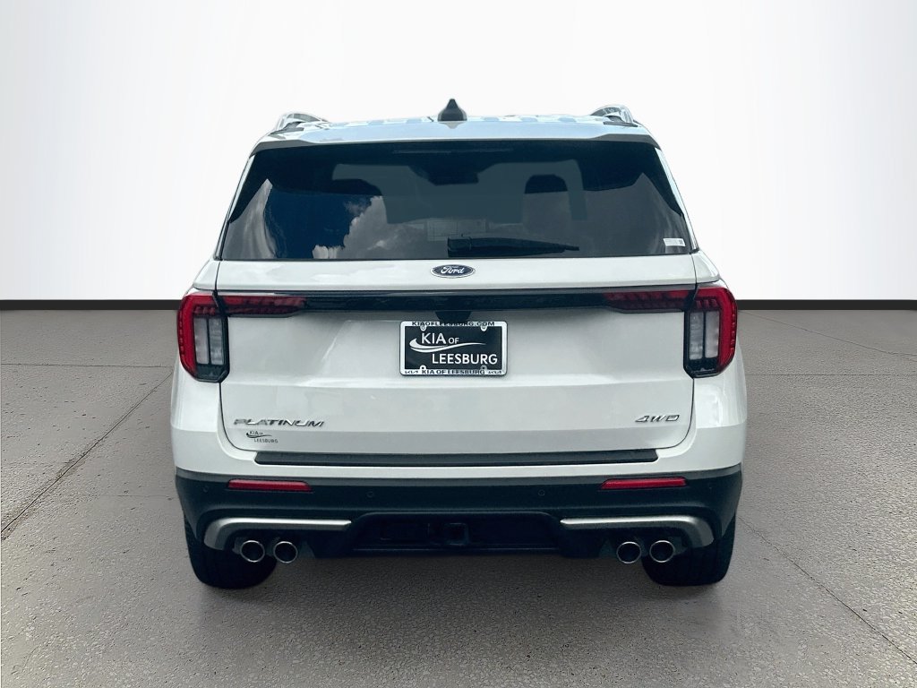Used 2025 Ford Explorer Platinum w/ Ultimate Package AWD/4WD image 6