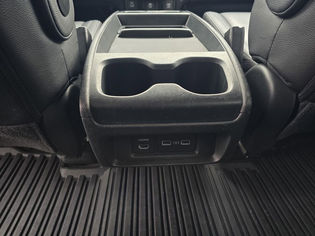 Certified 2024 Honda Odyssey Touring image 23