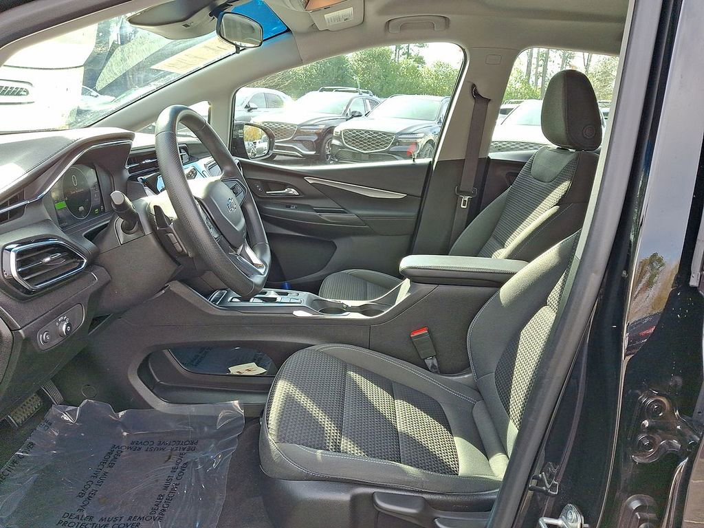 Used 2023 Chevrolet Bolt LT w/ Driver Confidence Package image 11