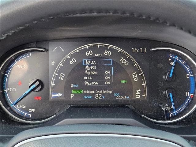 Used 2024 Toyota RAV4 SE image 5