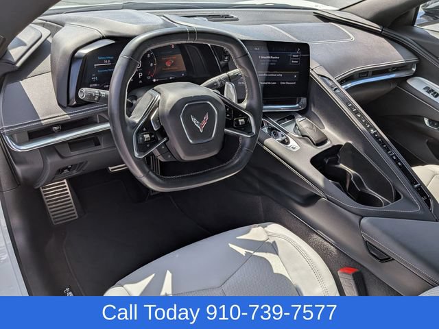 Used 2020 Chevrolet Corvette Stingray Coupe w/ Z51 Performance Package RWD image 17